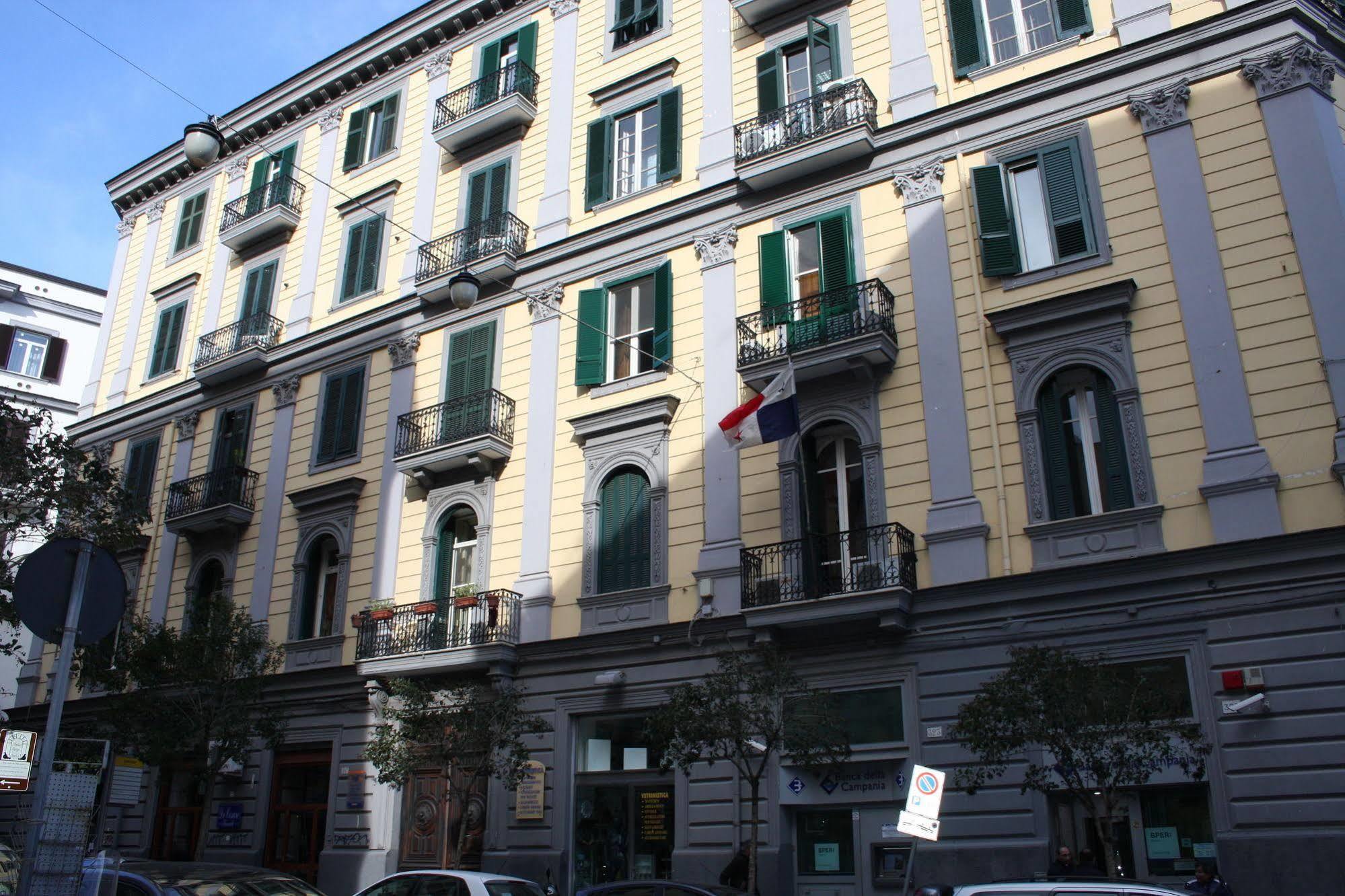 ナポリ Be Italian Flat Duomo 319 Bed & Breakfast エクステリア 写真