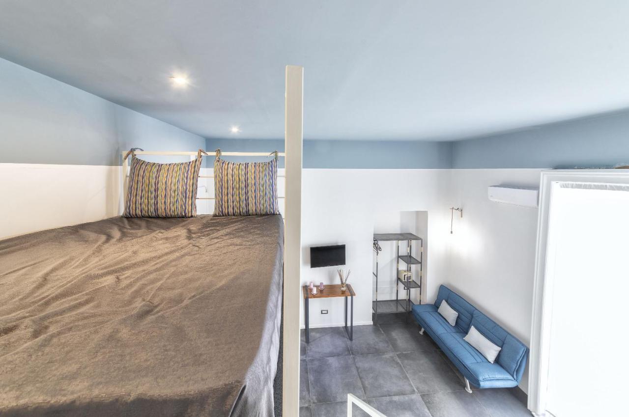 ナポリ Be Italian Flat Duomo 319 Bed & Breakfast エクステリア 写真