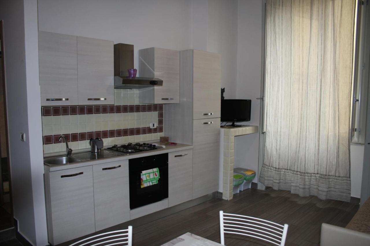 ナポリ Be Italian Flat Duomo 319 Bed & Breakfast エクステリア 写真